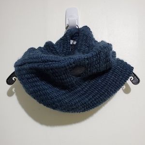 The North Face Knitted Infinity Scarf